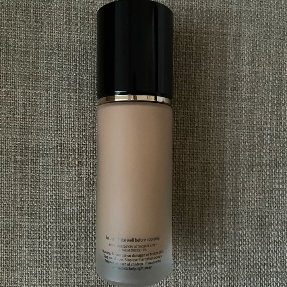 Bobbi Brown experience flawless